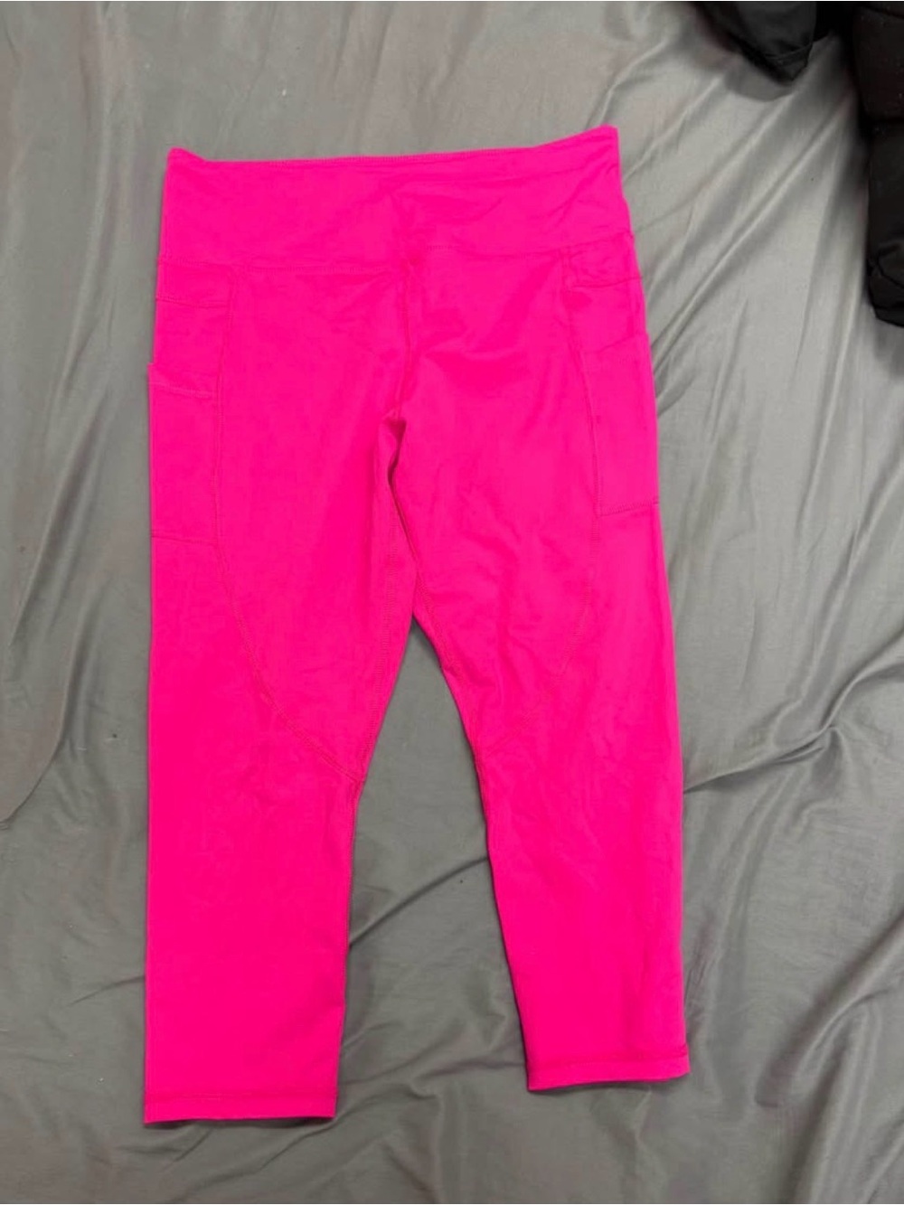 ZYIA Active Hot Pink Capri Leggings